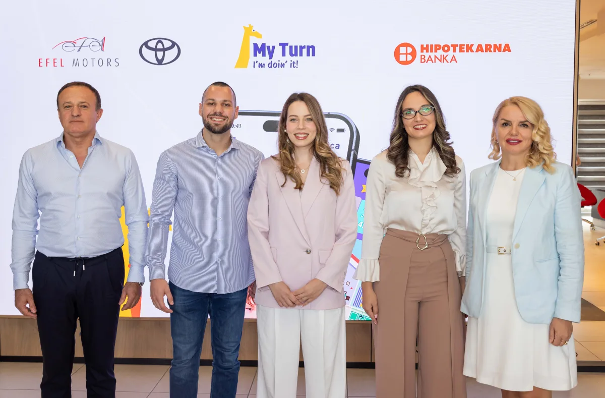 Predstavnici Efel Motorsa, MyTurn-a i Hipotekarne banke zajedno nakon potpisivanja ugovora o podršci