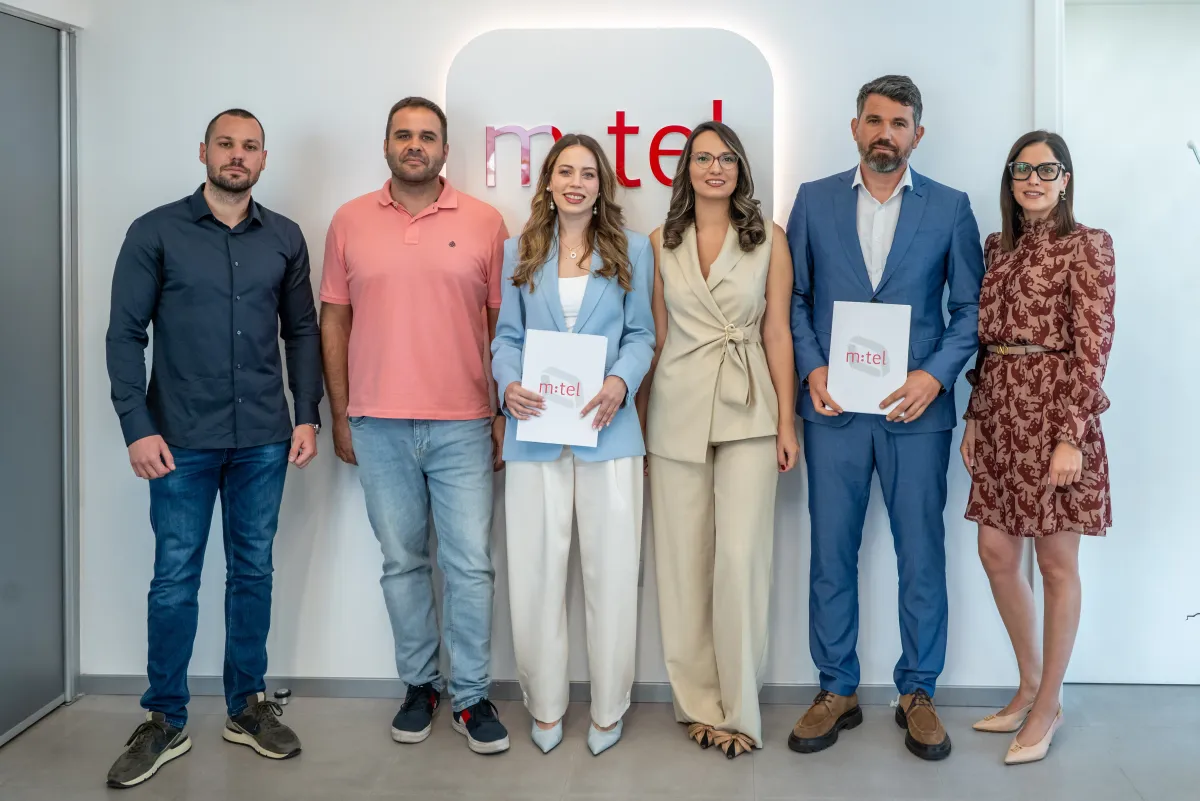 Timovi MyTurn-a i MTEL-a zajedno nakon potpisivanja ugovora o partnerstvu